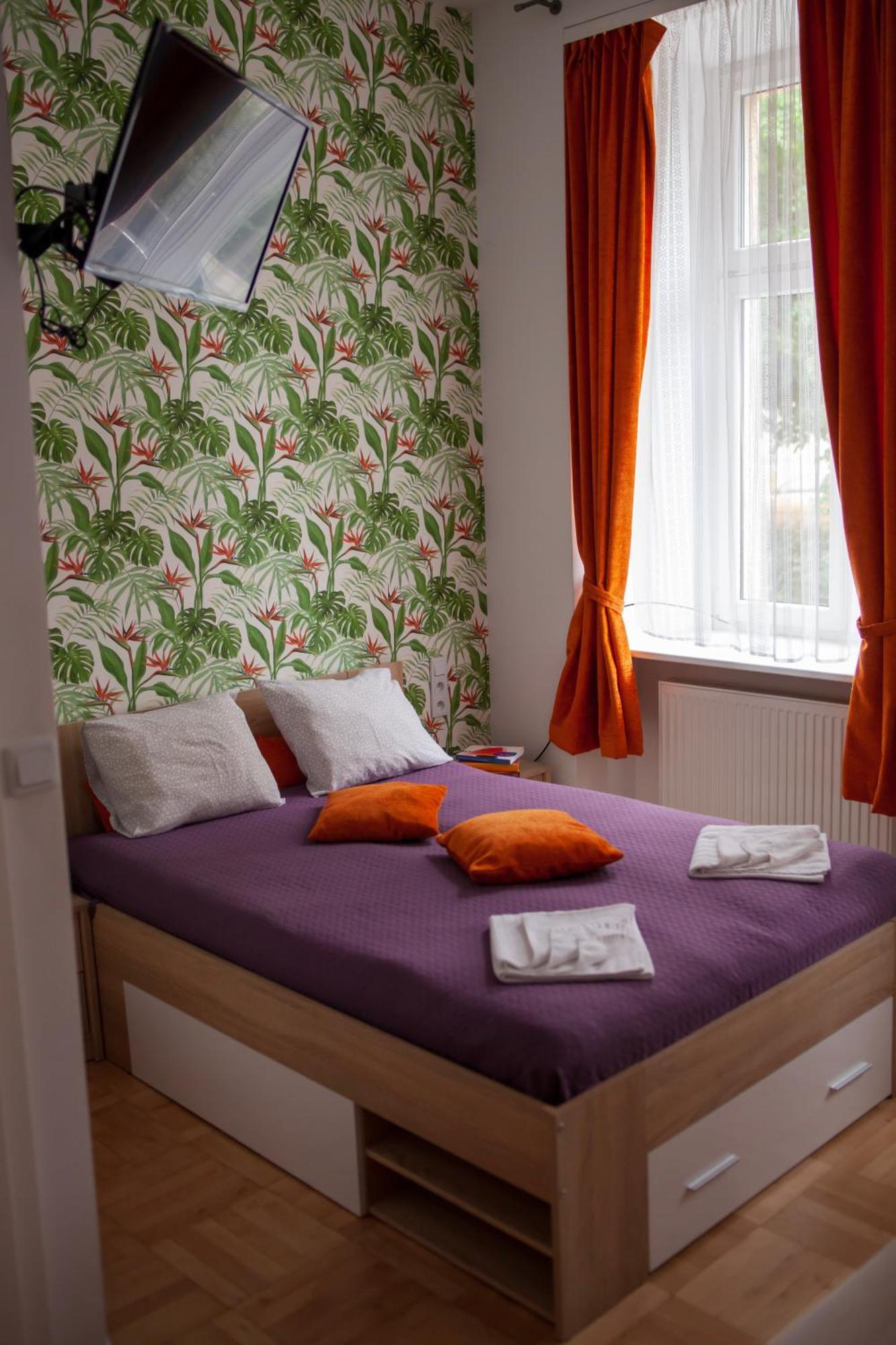 Lukas Guest Rooms Krakow Exterior photo
